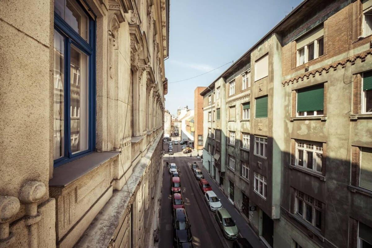 Brand New Studio With Aircon In The Center Budapest Luaran gambar